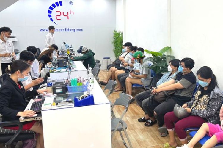 Giá thay màn hình mặt kính cảm ứng Xiaomi chính hãng bao nhiêu tiền?
