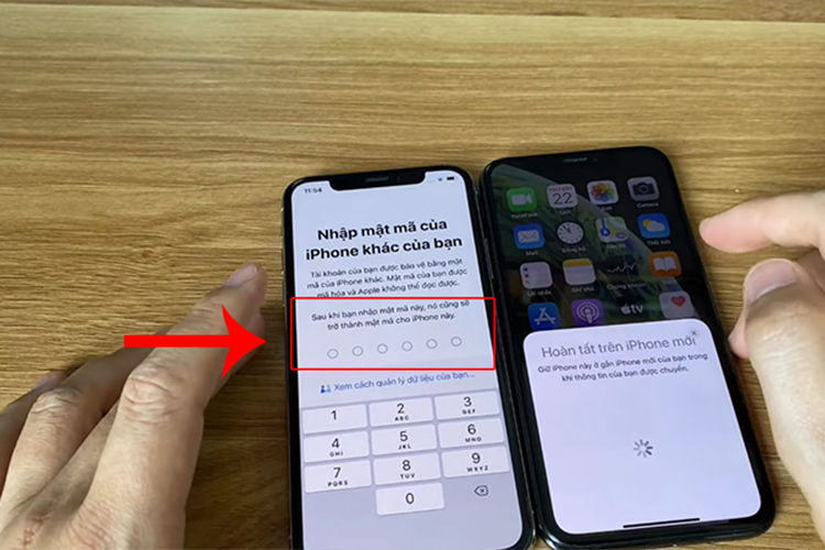 Nhập mật khẩu iPhone cũ vào iPhone mới.