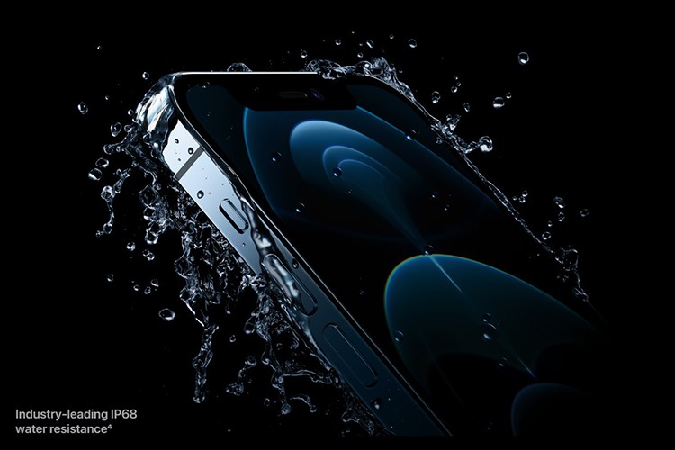 iPhone-13-co-chong-nuoc-khong