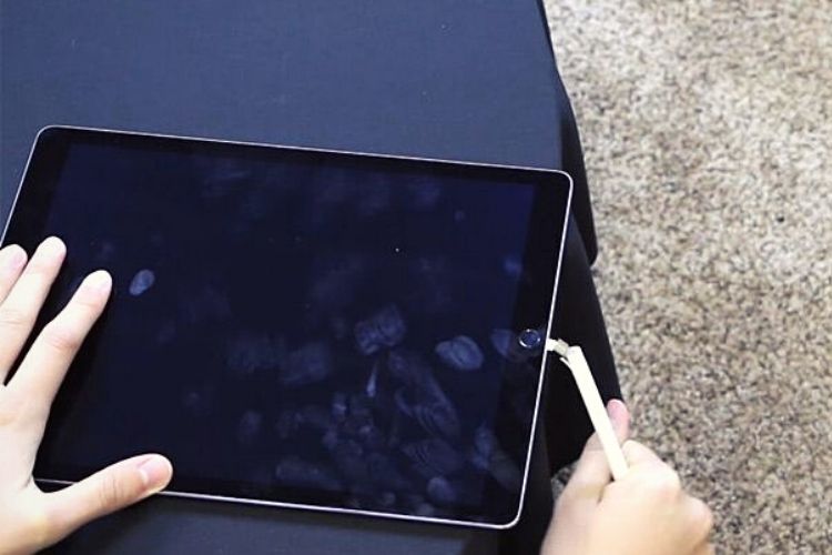 Cổng sạc iPad bị hư