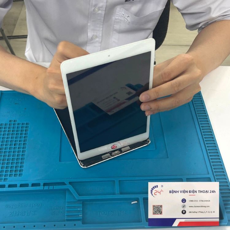 Quy trình sửa chữa tại Bệnh Viện Điện Thoại Laptop 24h