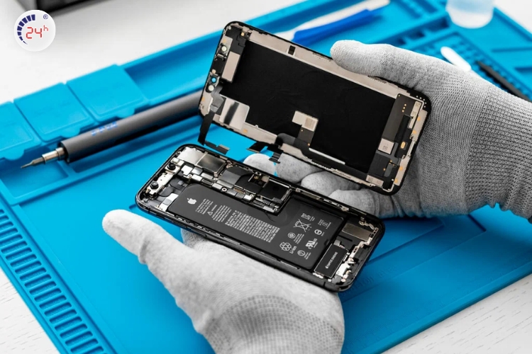 iPhone bị sập nguồn có nên thay pin không?