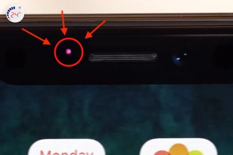 Tại sao màn hình iPhone 15 Pro Max luôn sáng