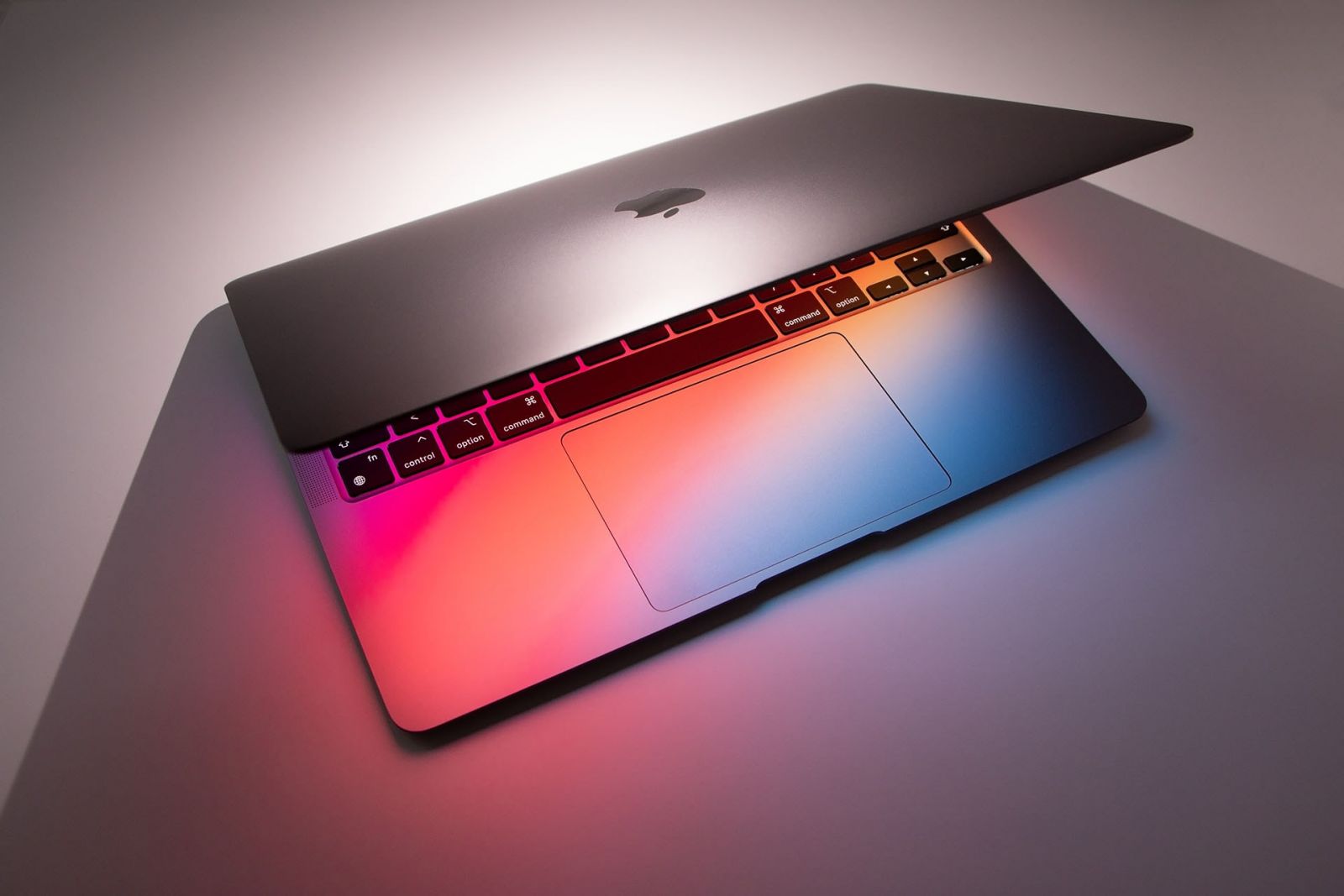 cach-kiem-tra-macbook-pro-cu