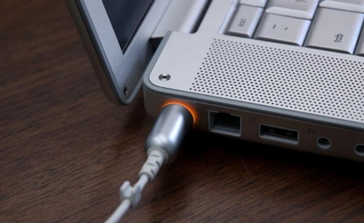 laptop bị hư ổ cứng 