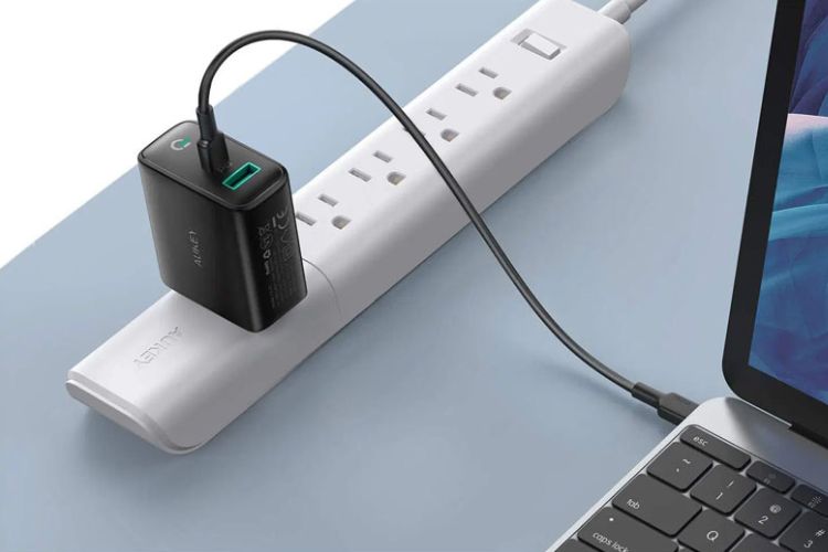 laptop Dell sạc không vào pin2