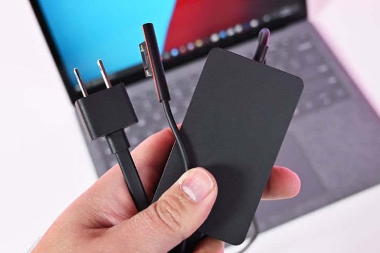 laptop Dell sạc không vào pin3