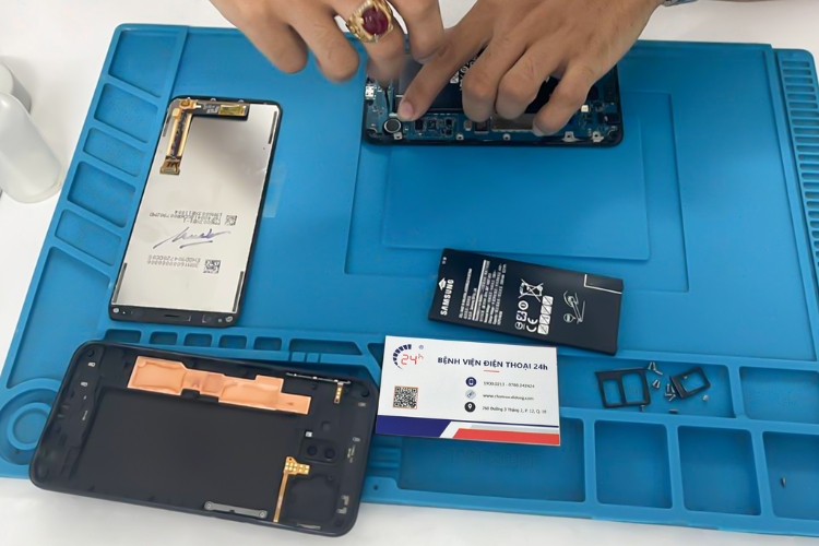 Sửa lỗi pin Samsung