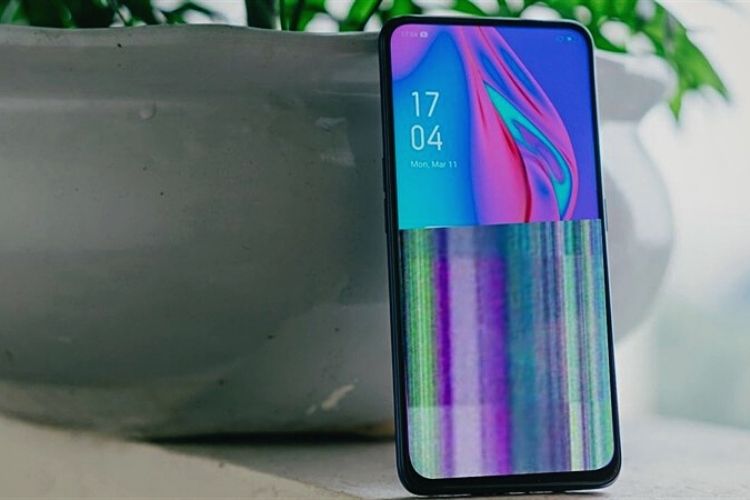 Màn hình điện thoại bị sọc nhấp nháy