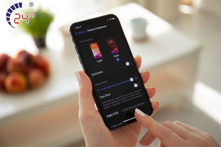 sửa lỗi màn hình iphone bị lưu ảnh
