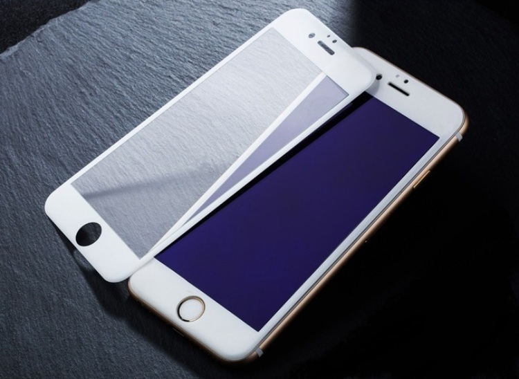 Miếng dán cường lực 9D iPhone 7 3