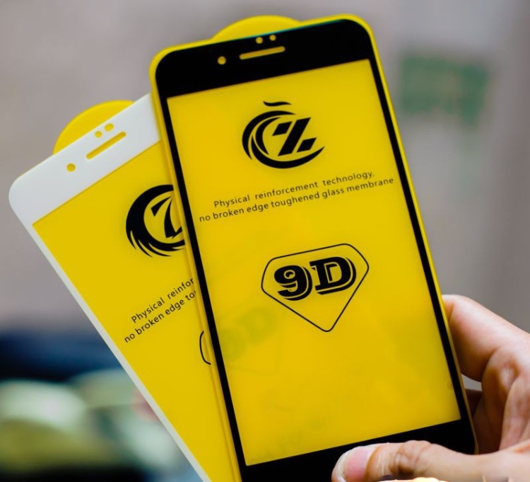 Miếng dán cường lực 9D iPhone 7 Plus 1