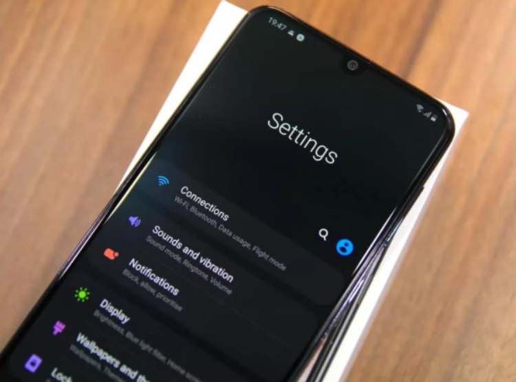 Samsung A50 bị treo logo 6