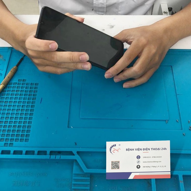 Quy trình sửa lỗi liệt cảm ứng iPhone 11