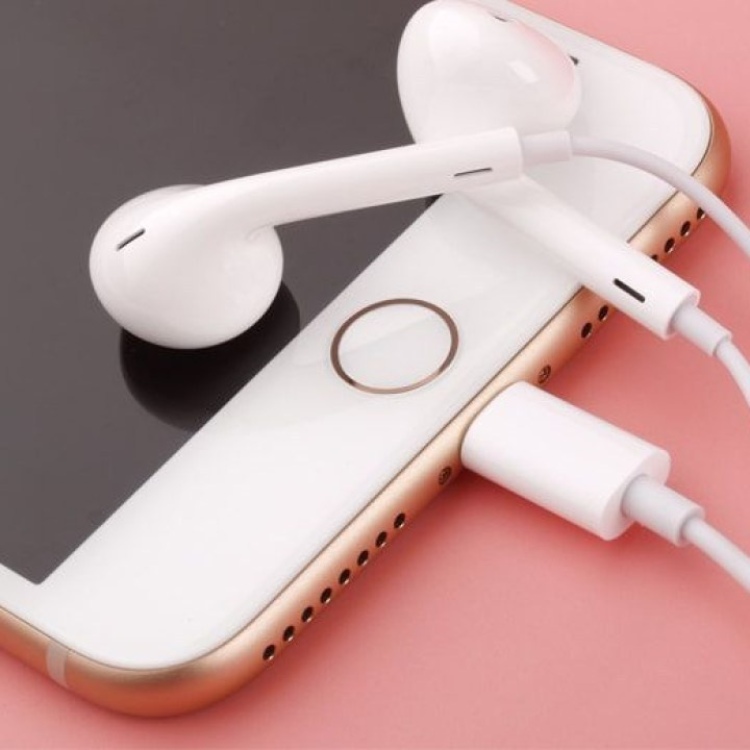 Tai nghe iPhone 6/ 6S 4