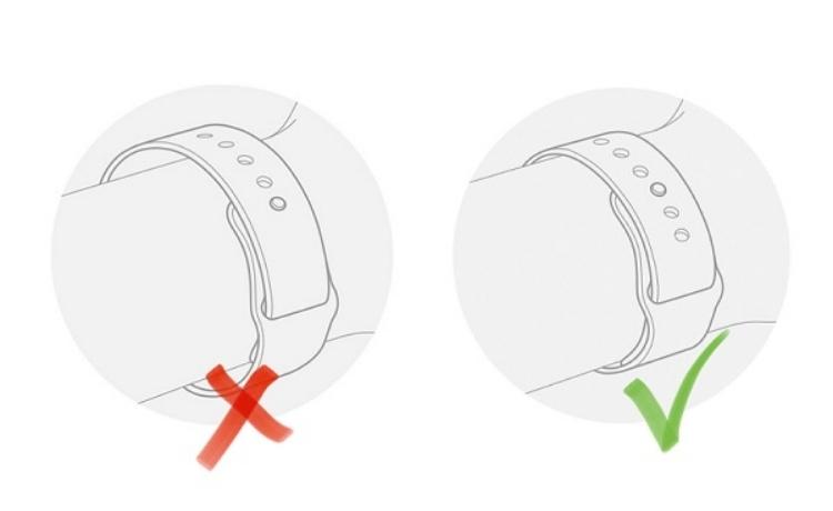 đeo Apple Watch đúng cách sẽ giúp bạn dễ dàng đo được nhịp tim của mình và đèn xanh sẽ không nhấp nháy liên tục nữa 