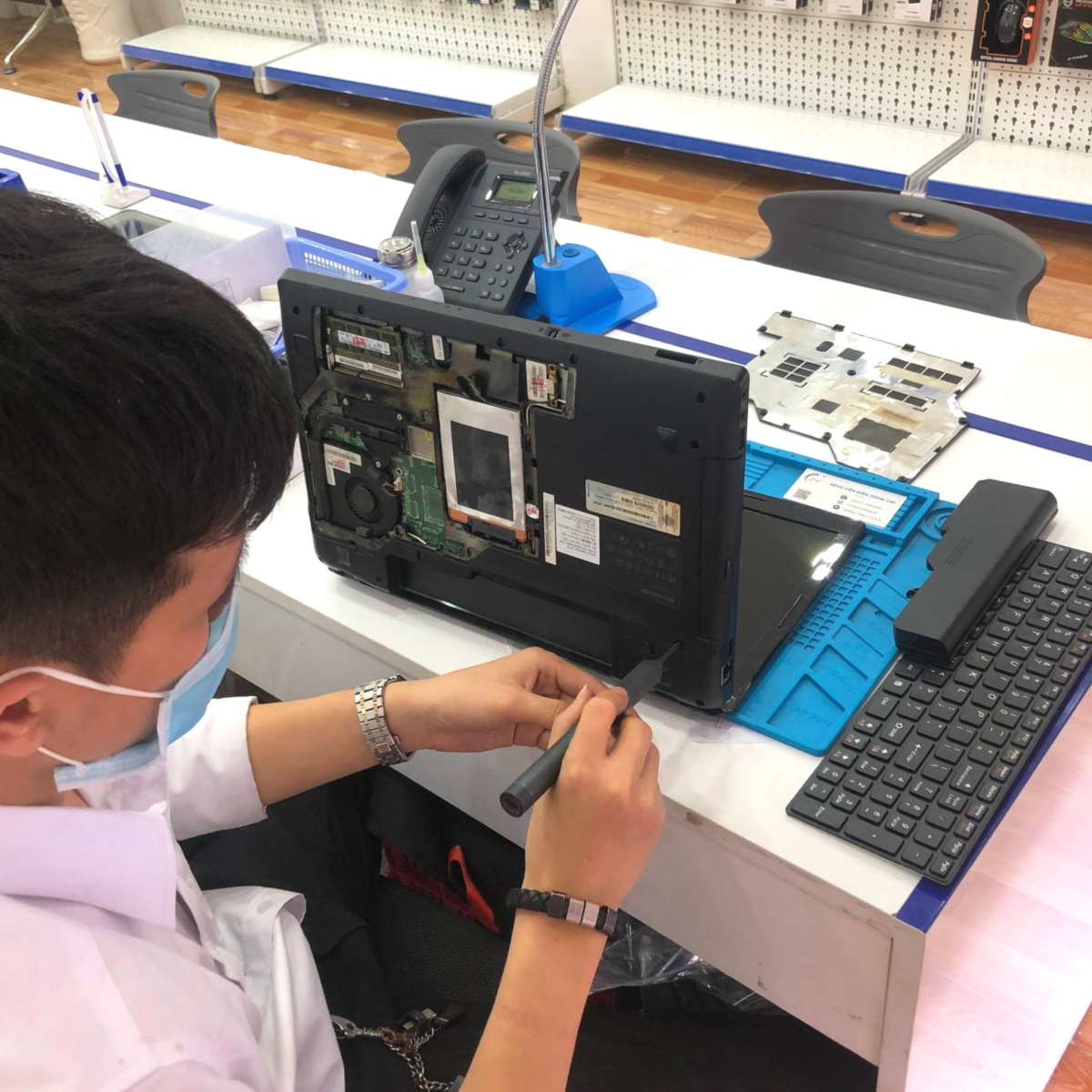 thay-ban-phim-laptop-lenovo-ideapad-s540-15iwl