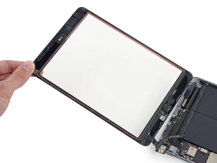Thay cảm ứng iPad 2 WiFi 2