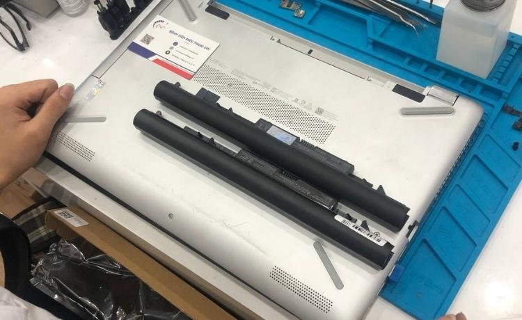 Việc thay cell pin laptop là điều cần thiết giúp máy có thể hoạt động trở lại bình thường 