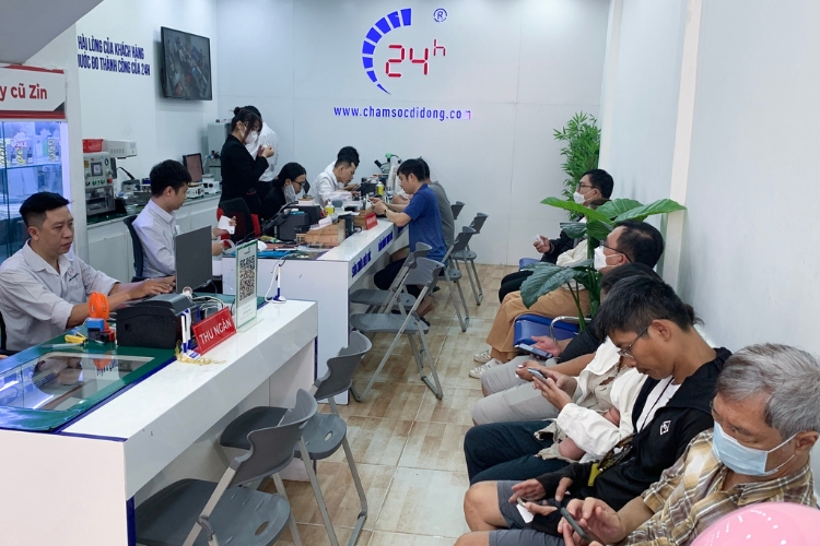 Địa chỉ thay kính lưng iPhone 14 Plus