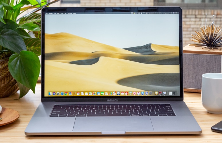 thay-man-hinh-macbook-pro-15