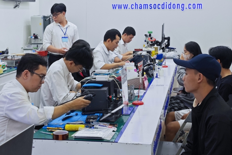tiếp nhận iphone 14 plus bị lỗi màn hình