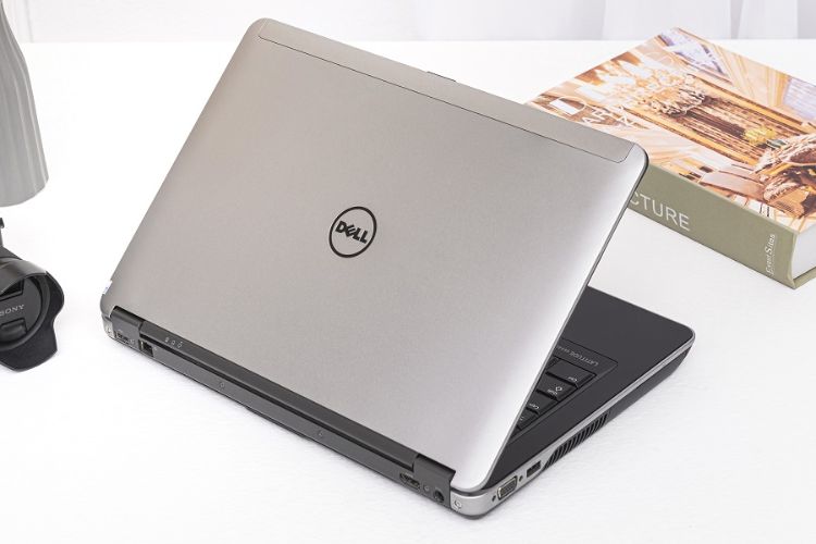 laptop Dell Latitude E6440 bị hỏng màn hình