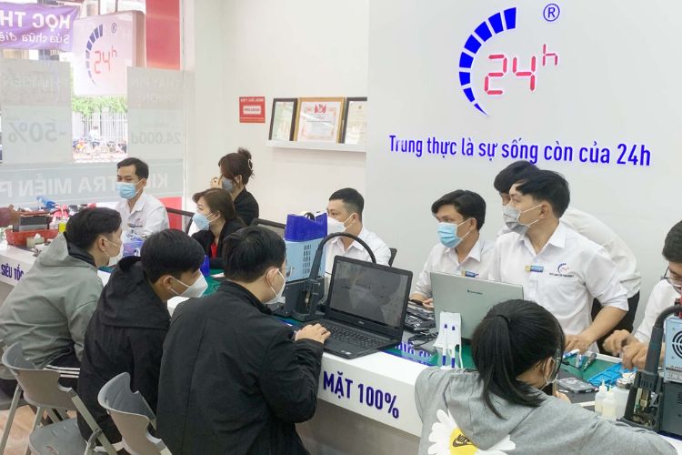 Thay mặt kính Apple Watch Series 6