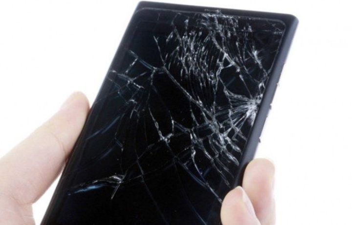 thay mat kinh oppo a83 gia bao nhieu