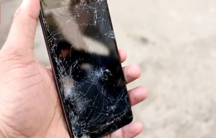 thay mat kinh oppo a83 gia bao nhieu