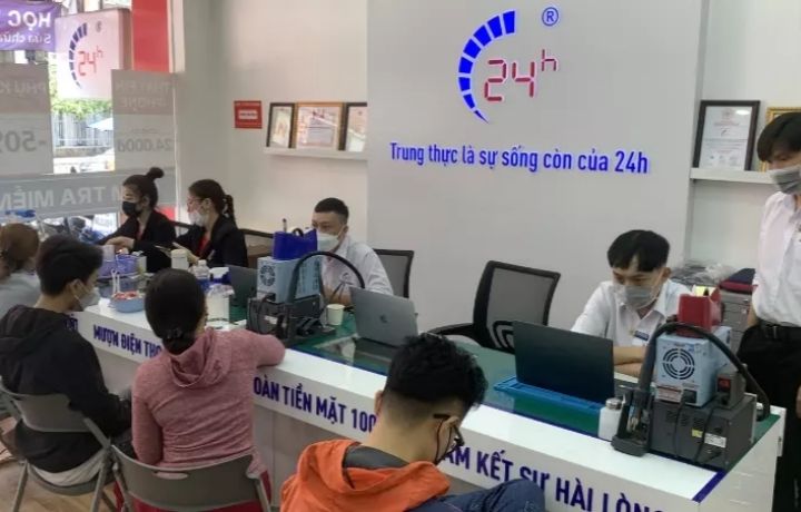 thay mat kinh oppo a83 gia bao nhieu