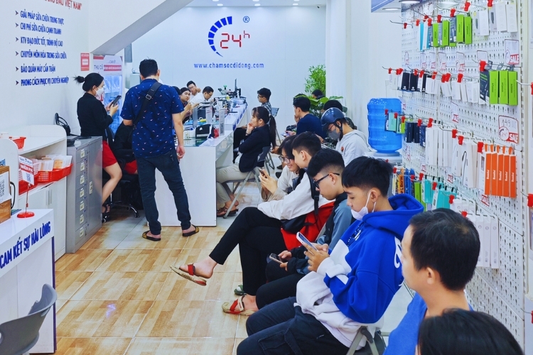 có nên thay pin dung lượng cao cho Samsung S21 Ultra