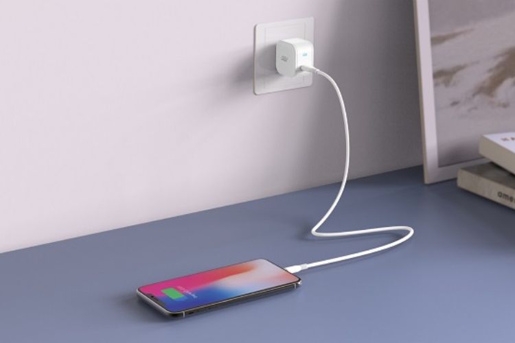 Nguyên nhân pin iPhone XR bị hư