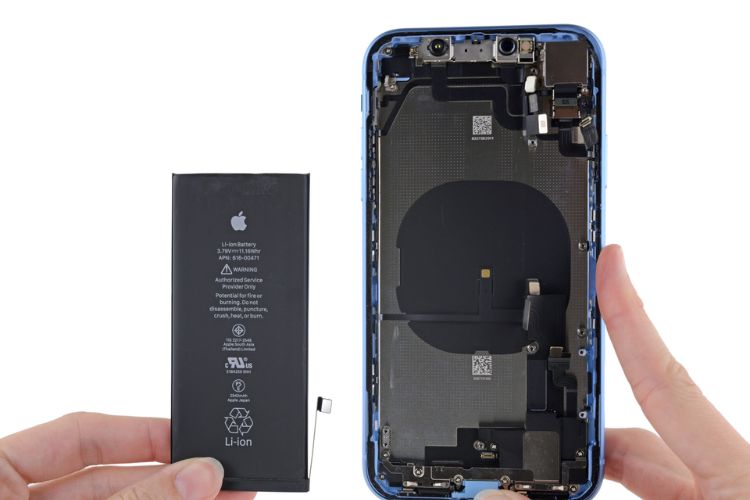Những lưu ý sau khi thay pin cho iPhone XR