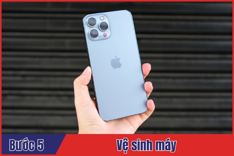 Quy trình thay Pin iPhone 13 Pro tại Bệnh Viện Điện Thoại, Laptop 24h