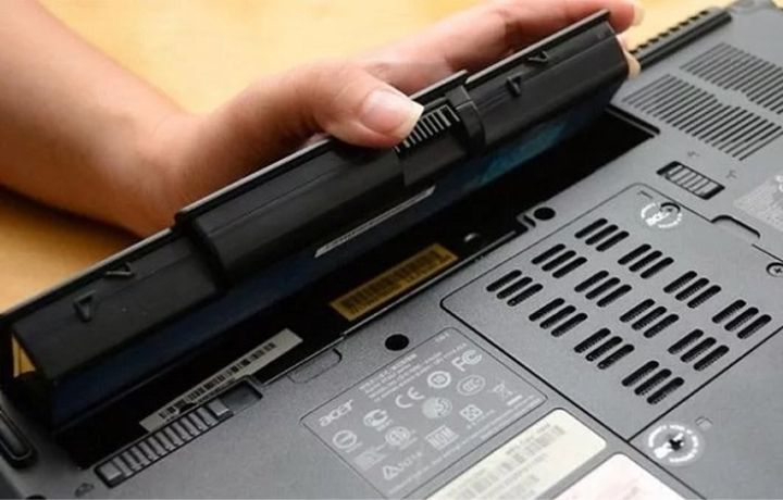 Nơi nào thay pin Laptop Dell Latitude E7740 uy tín tại TPHCM