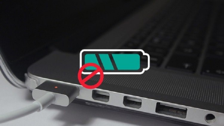 Pin vấn đang sạc nhưng rút sạc ra thì máy tính bị mất nguồn