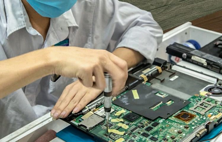 Nhân viên kỹ thuật chuyên nghiệp, kinh nghiệm