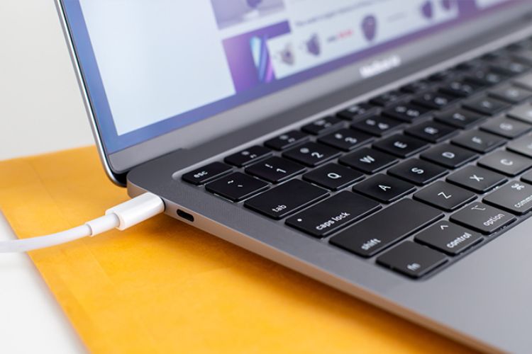 Cần bảo quản như thế nào sau khi thay pin Macbook 13 inch A1342 (2009, 2010)
