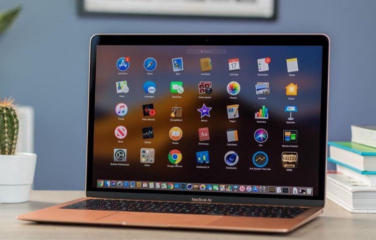 Macbook Air 13 inch là dòng máy tính xách tay có thiết kế tinh tế, sang trọng