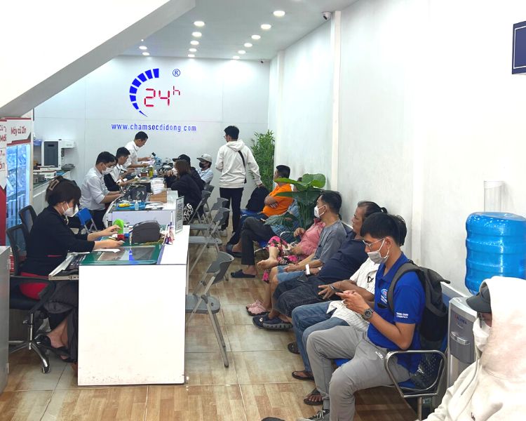 Bệnh Viện Điện Thoại Laptop 24h có thể hỗ trợ khách hàng thay pin chất lượng