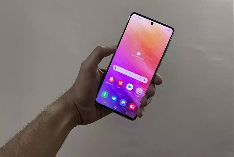 Điện thoại không thể hoạt động mượt mà khi pin chai