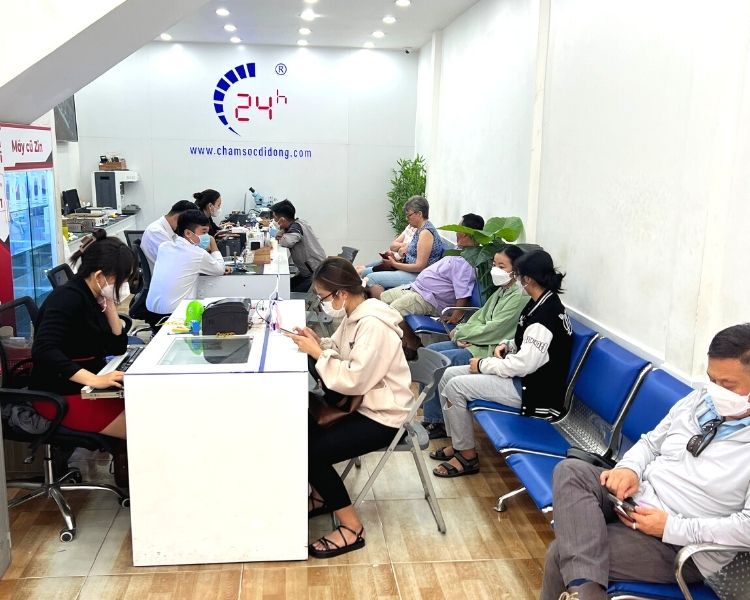 Bệnh Viện Điện Thoại Laptop 24h hỗ trợ thay pin chính hãng cấp tốc