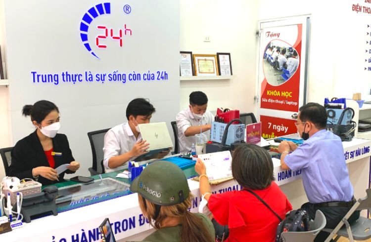 Bệnh Viện Điện Thoại Laptop 24h luôn nhiệt tình hỗ trợ khách hàng.