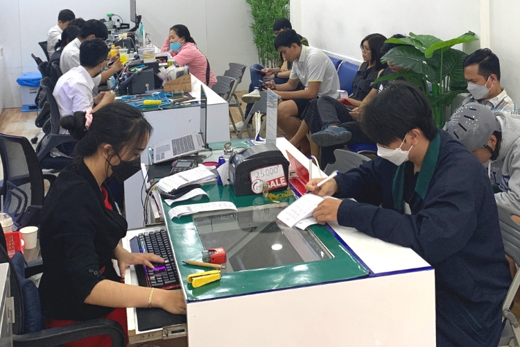 Thay vỏ iPhone 14 uy tín, giá tốt nhất tại 24hStore