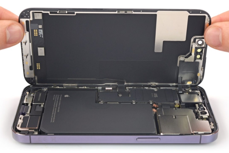 Thay vỏ iPhone 15 Pro cần được thực hiện ở những trung tâm uy tín