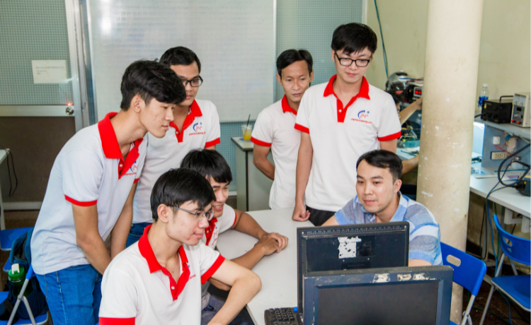 học nghề sửa chữa laptop