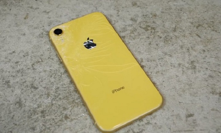 thay vỏ iPhone XR UY TÍN