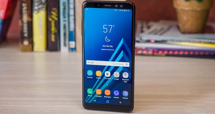 Khắc phục Samsung Galaxy A8 Plus sạc không vào pin hiệu quả nhất