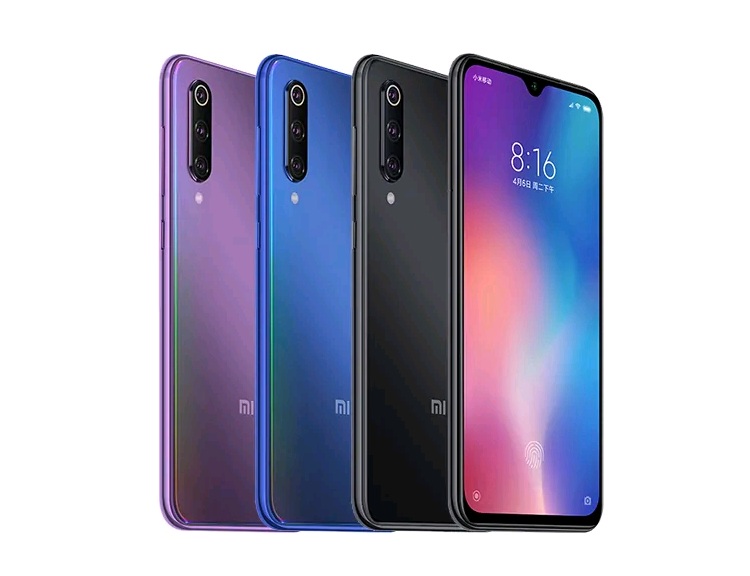 Mi 9 SE được trang bị một màn hình Super AMOLED